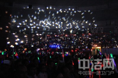 东鹏音乐营销走遍中国 8.24升级巨星演唱会炸营佛山